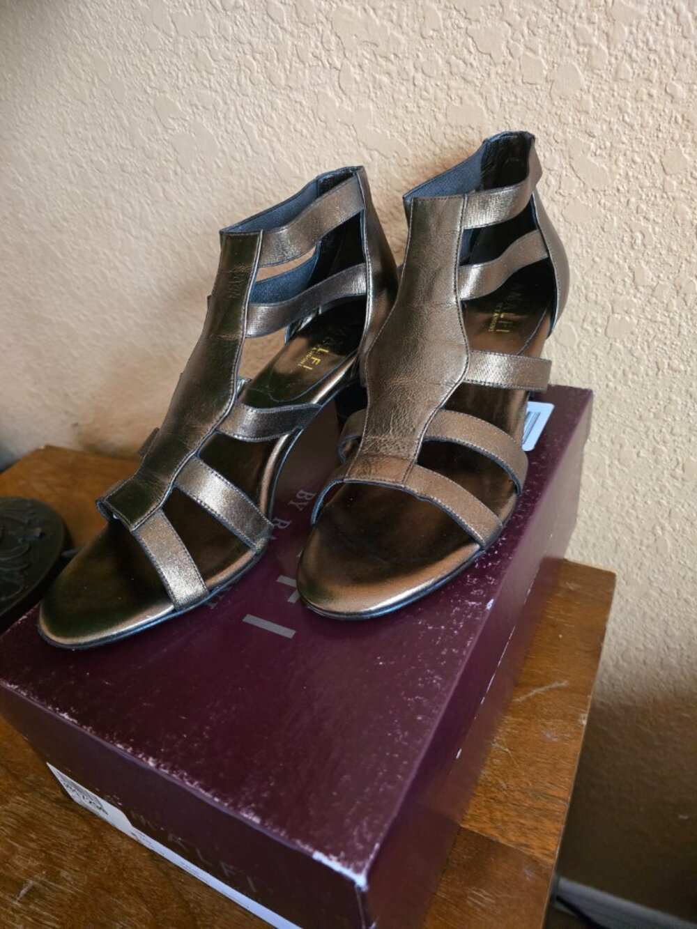 Amalfi by Rangoni Size 7 - Picture 11 of 16
